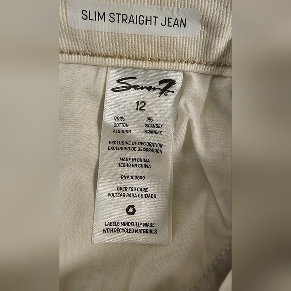 NWT Seven Premium, Modern,  Straight Leg,  Slim,  High Rise Size 12 - Picture 10 of 13